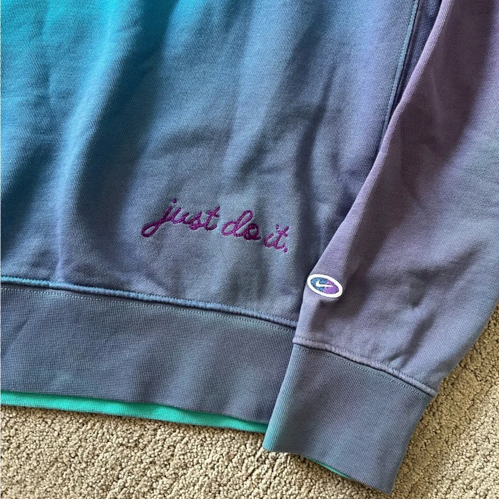Nike Gradient Blue and Purple Men's Sweatshirt